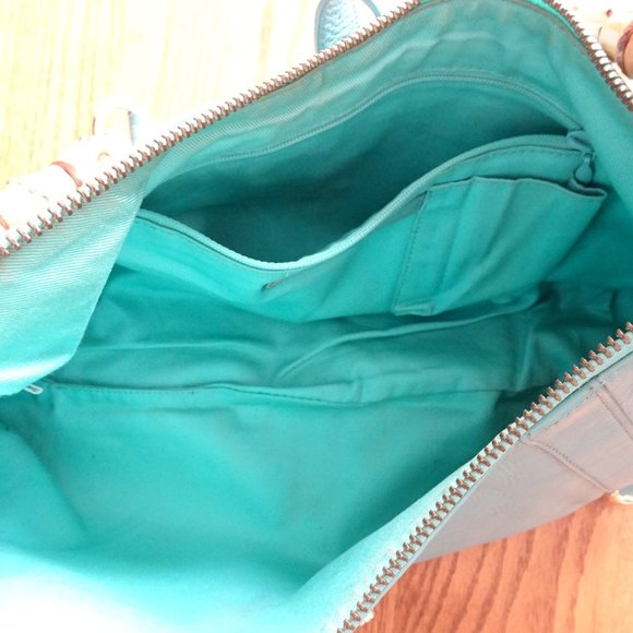 Mint green leather purse - Picture 4 of 4